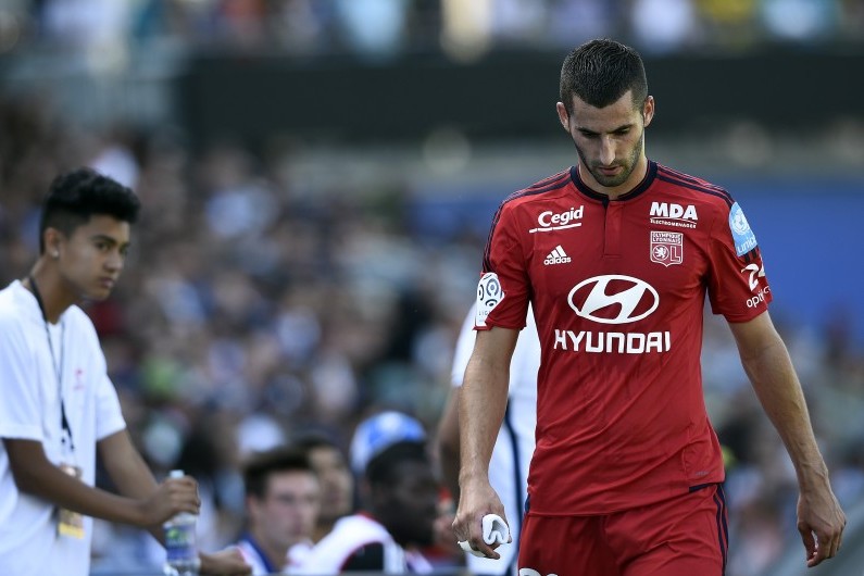 Maxime Gonalons, capitaine de l'OL, après son carton rouge reçu lors du Trophée du champions contre le PSG, à Montréal samedi 1er août
