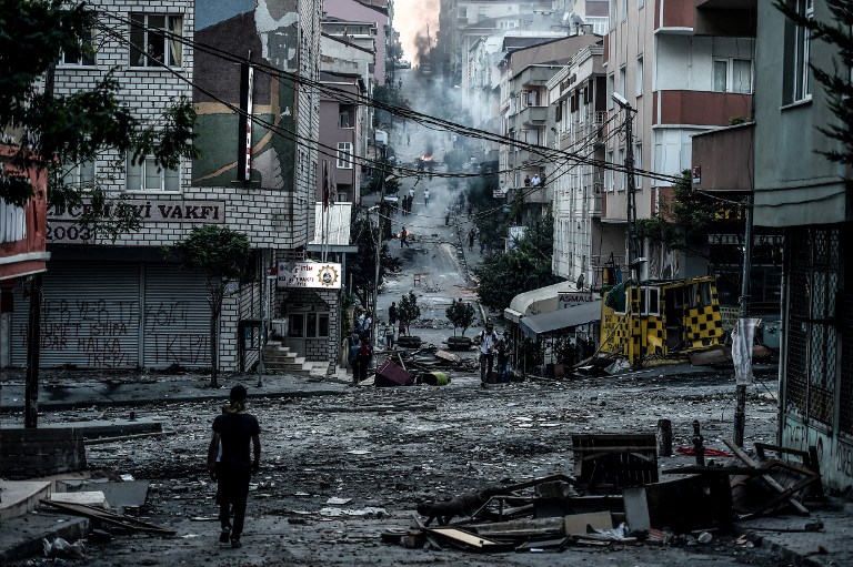 Le district de Gazi à Istanbul après les affrontements entre Turcs et Kurdes le 26 juillet 2015.