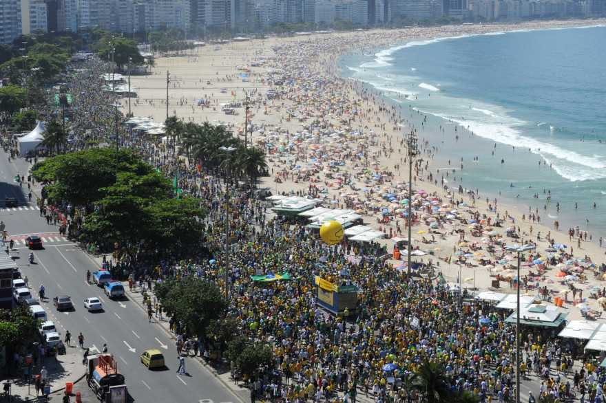 Les Brésiliens dans la rue le 16 août pour réclamer le départ de la présidente Dilma Roussef.