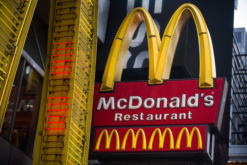 Enseigne d'un McDonald's (illustration)