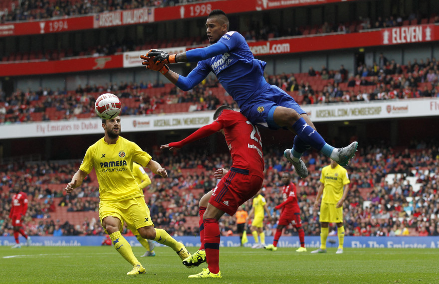 Alphonse Areola s'envole lors d'un Villareal-Lyon en juillet 2015