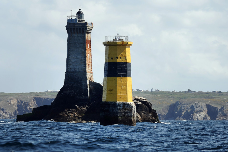 le Phare de La Vieille sur la pointe du Raz au large de l'Île de Sein