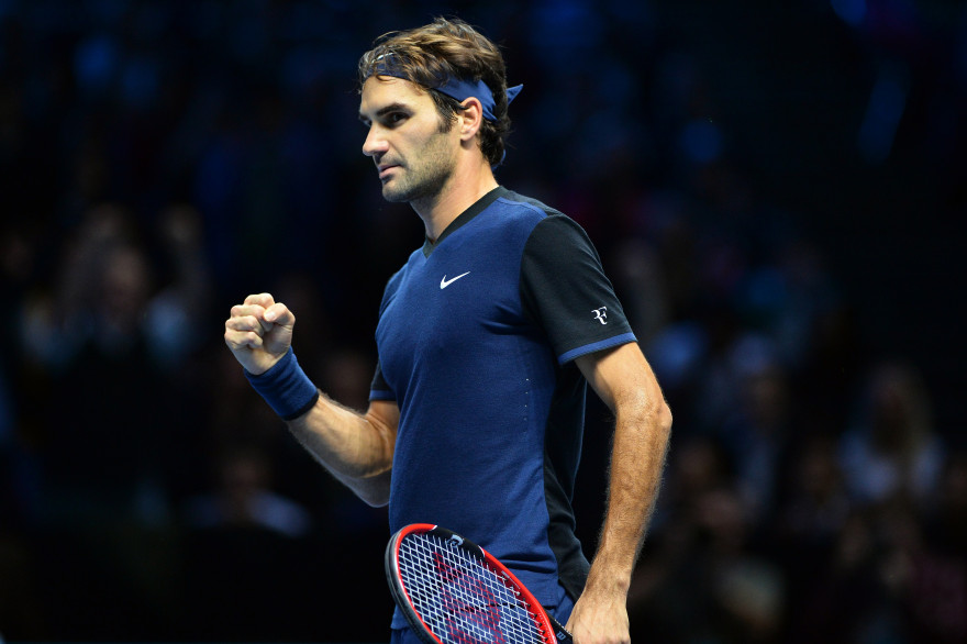 Roger Federer bat Novak Djokovic