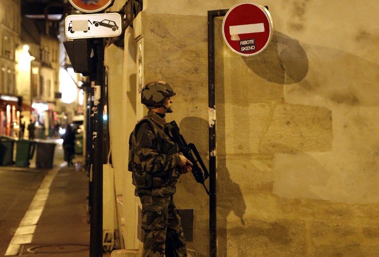 Soldat mobilisé rue de Charonne après les attaques le 14 novembre (archive)