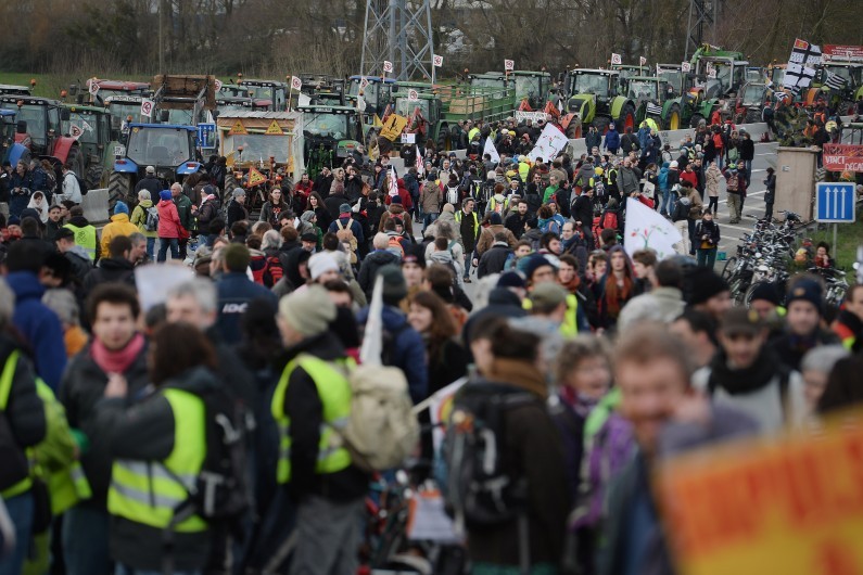 Mobilisation contre l'expulsion de quinze habitants du site du futur aéroport Notre-Dame-des-Landes.