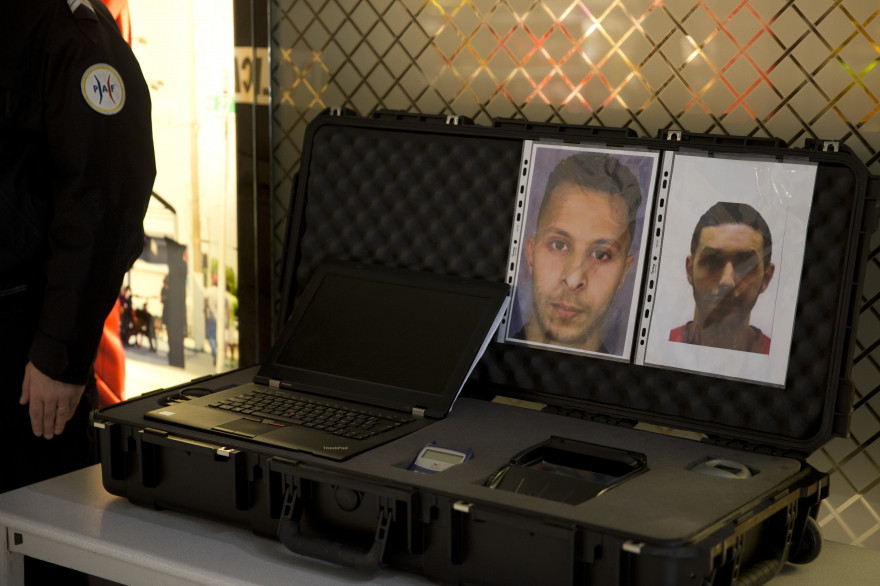 Attentats à Paris : Salah Abdeslam est sous le coup d'un mandat d'arrêt international