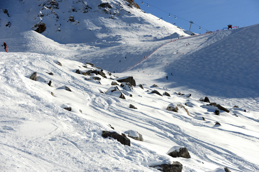 Un skieur qui pratiquait le hors-piste sur un secteur entre Courchevel et de Méribel ets mort, emporté par une avalanche