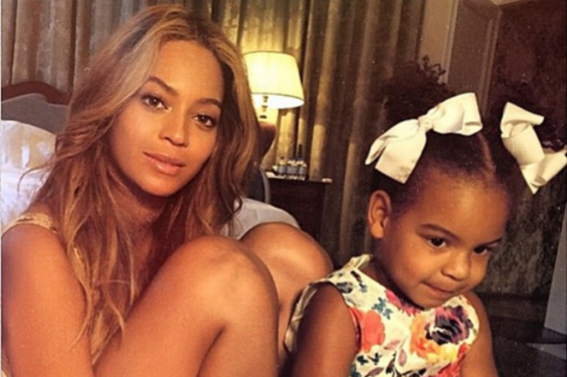 Beyoncé en compagnie de sa fille Blue Ivy
