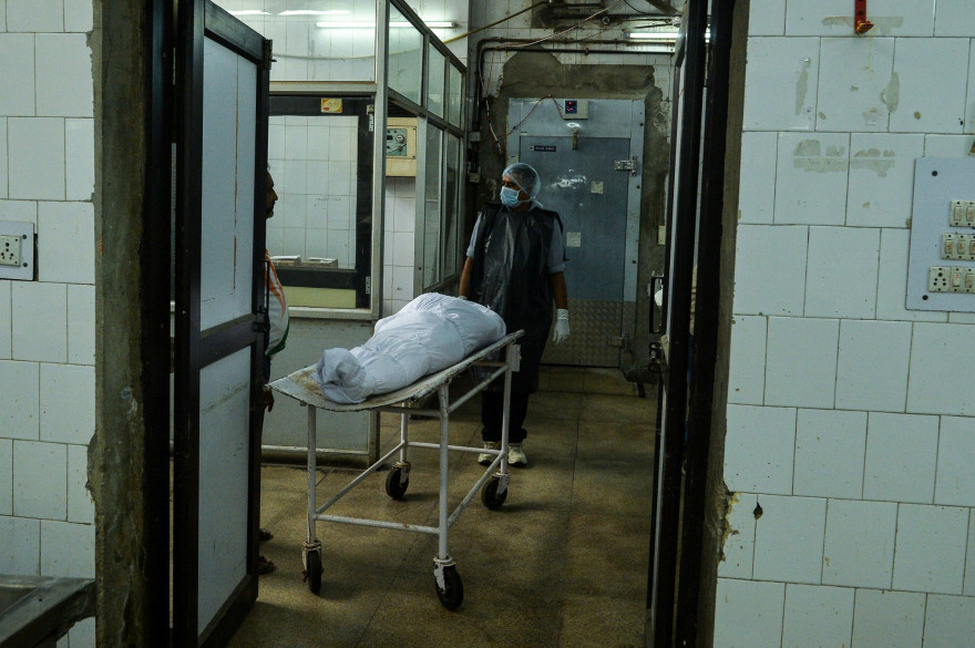 Une morgue en Inde (illustration)