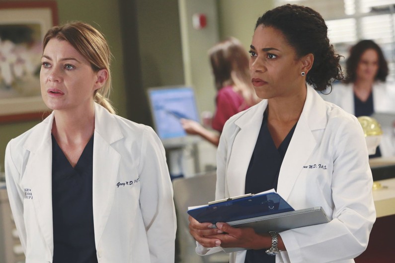 Greys Anatomy Saison 17 épisode 1 Replay Tf1 Audiences TV : "Grey's Anatomy" s'impose encore devant "Des racines et