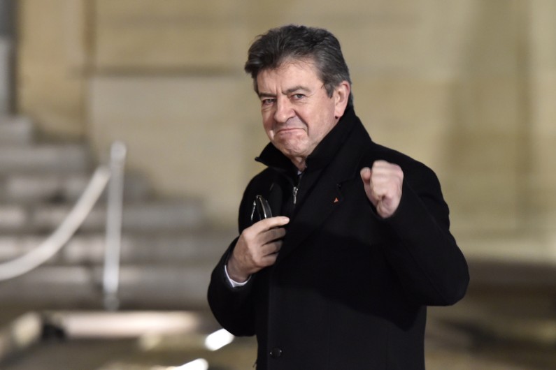 Jean-Luc Mélenchon sur le perron de l'Élysée, le 1er février 2016