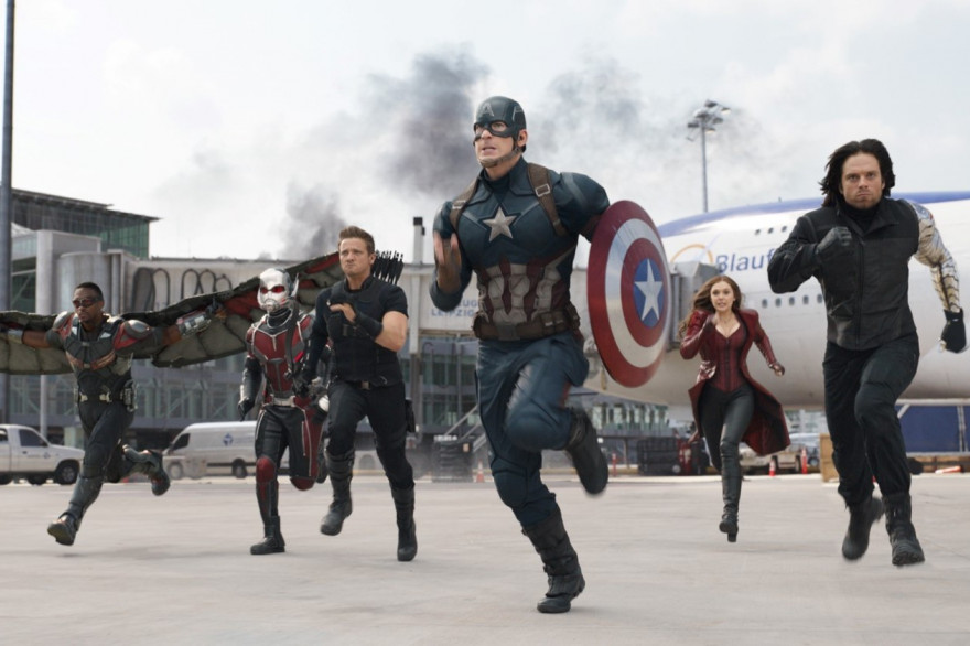 L'équipe de Captain America affronte celle d'Iron Man