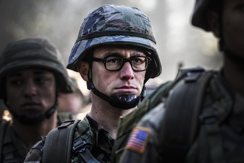 Joseph Gordon-Levitt incarne le célèbre lanceur d'alerte