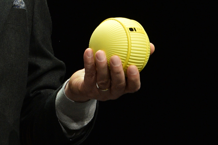 Samsung a présenté un un robot compagnon en forme de balle de tennis au CES 2020