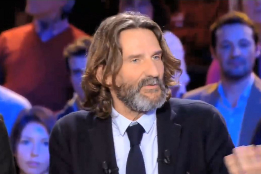 Video On N Est Pas Couche Le Roman Permet De Dire Plus De Choses Dit Beigbeder Video On N Est Pas Couche Le Roman Permet De Dire Plus De Choses Dit Beigbeder