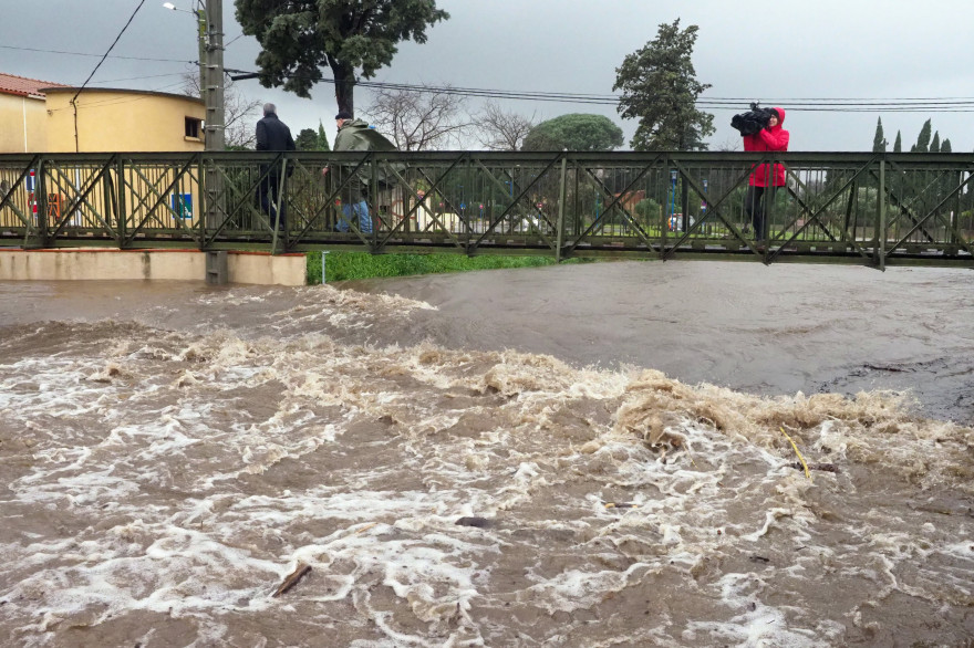Une rivière en crue à Argelès-sur-Mer en pleine tempête Gloria (illustration)