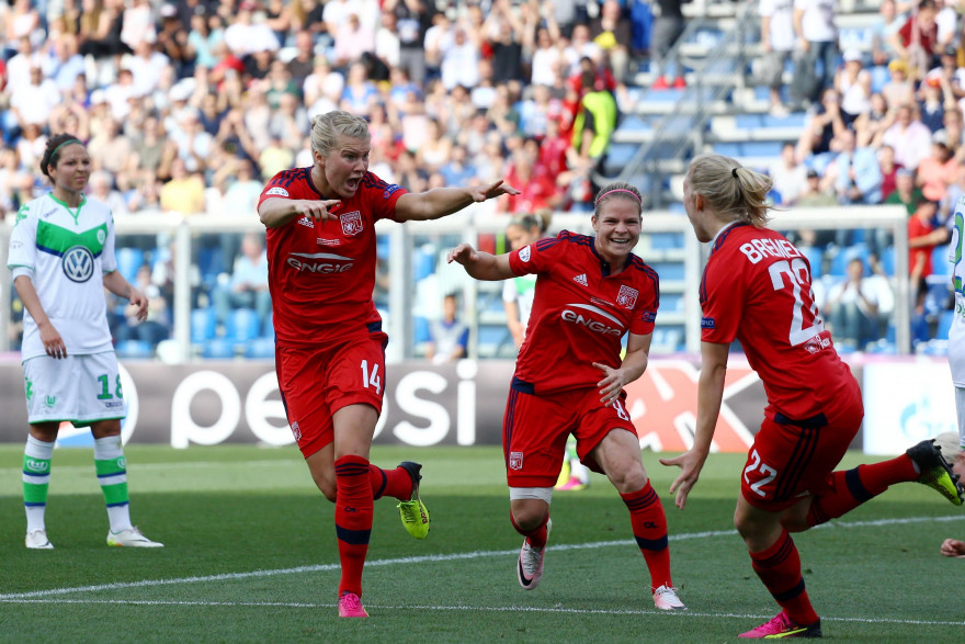 L'attaquante lyonnaise Ada Hegerberg célébrant son but en finale de la Ligue des champions féminine, lors de Wolfsburg-OL le 26 mai 2016