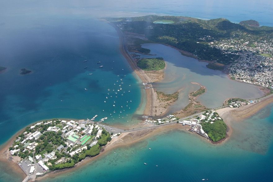 En raison de l'épidémie de Covid-19, les vols vers et en provenance de Mayotte sont suspendus.