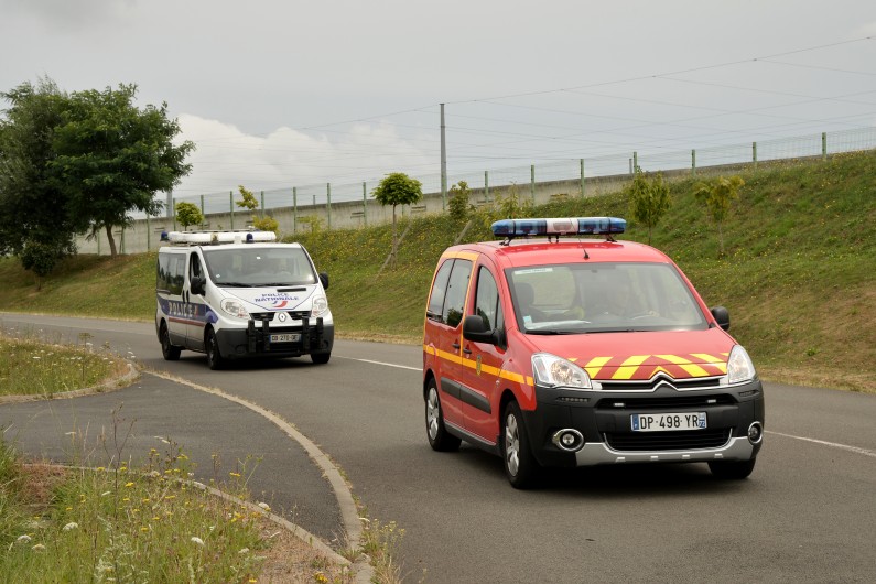 Véhicule de pompiers (illustration)