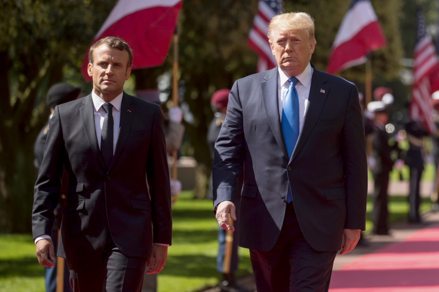 Emmanuel Macron et Donald Trump le 06/06/2019 au cimetière américain de Colleville-sur-mer