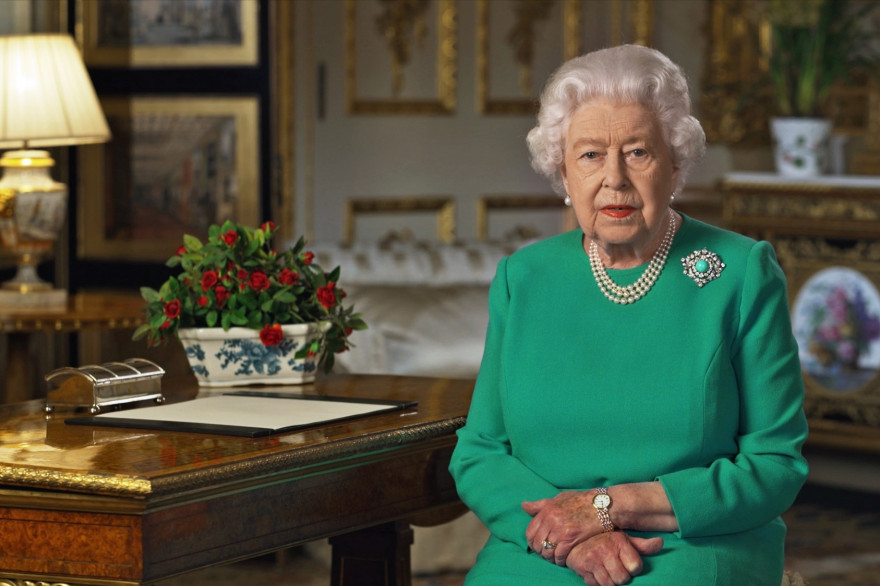 La reine Elizabeth II dimanche 5 avril
