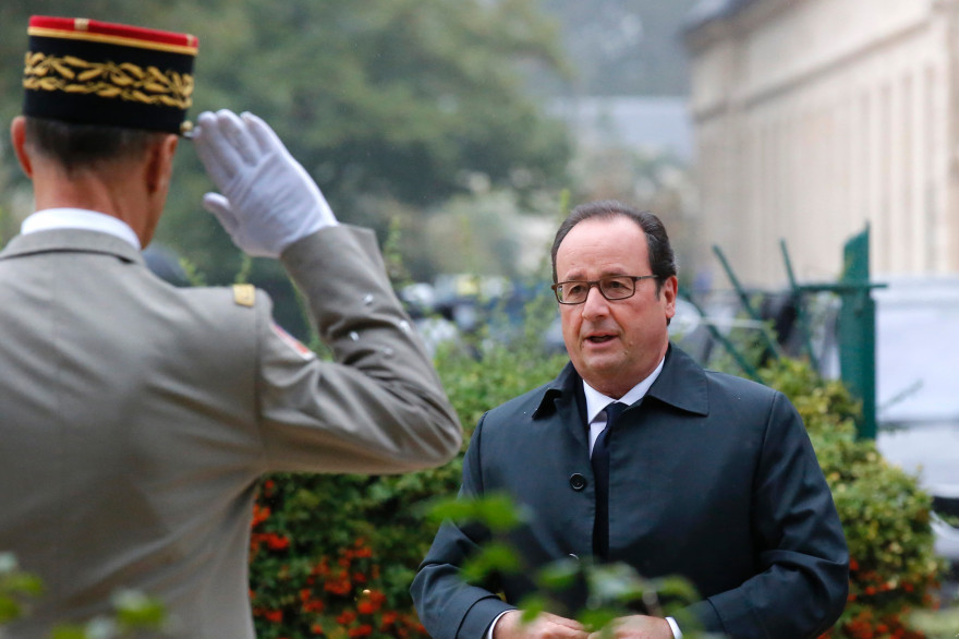 François Hollande, lors de l'hommage aux victimes du terrorisme aux Invalides, le 19 septembre 2016