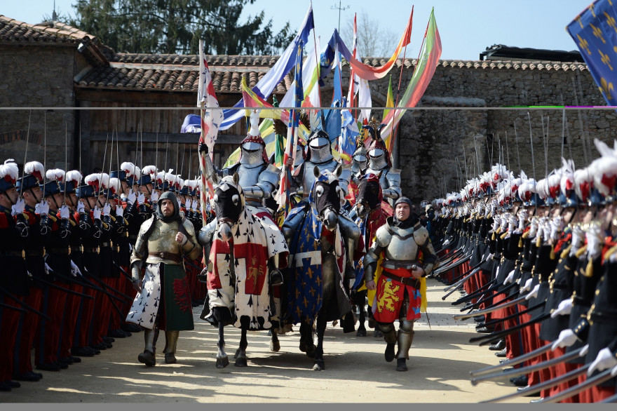 Combien Gagne Un Acteur Au Puy Du Fou