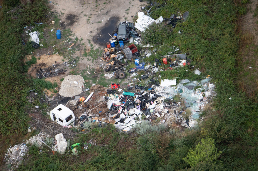 Une décharge sauvage de Carrières-sous-Poissy, en août 2019