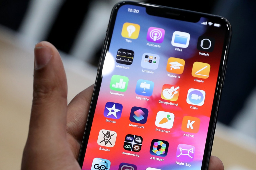 Un iPhone X (illustration)