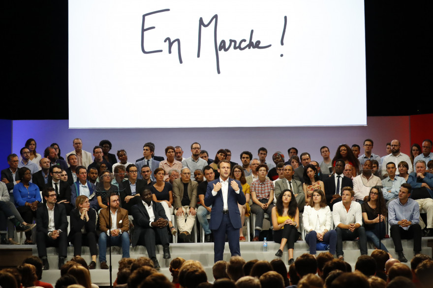 Emmanuel Macron, lors d'un meeting de son mouvement "En Marche !"