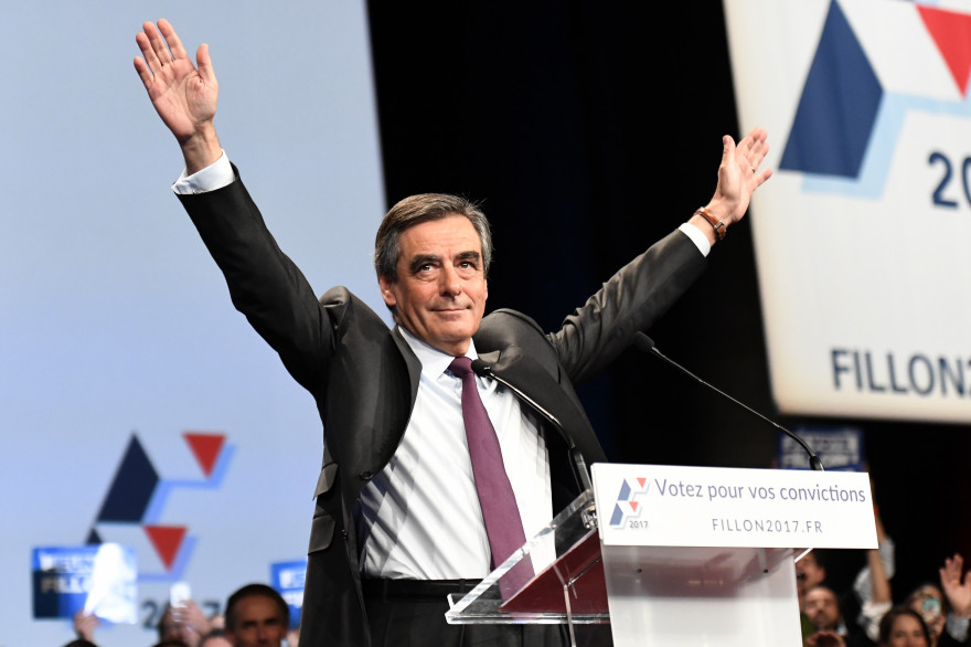 François Fillon en meeting à Paris le 18 novembre 2016