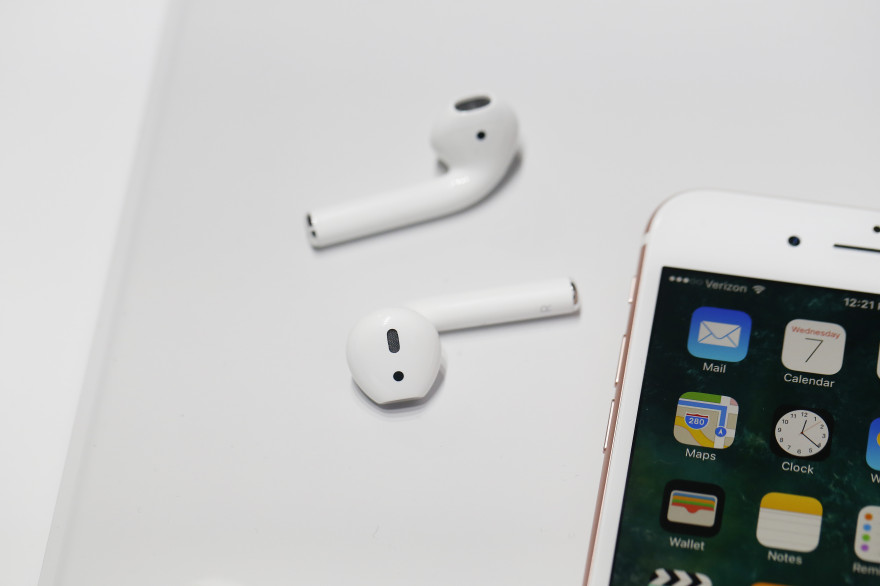 Les écouteurs sans-fil AirPods d'Apple