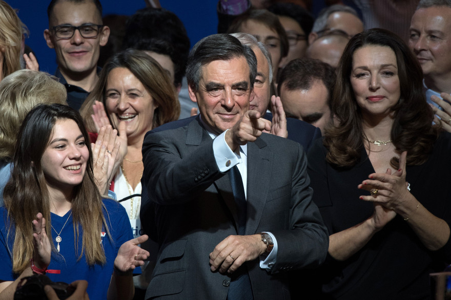 France Fillon en meeting à la Porte de Versailles (Paris) le 25 novembre.