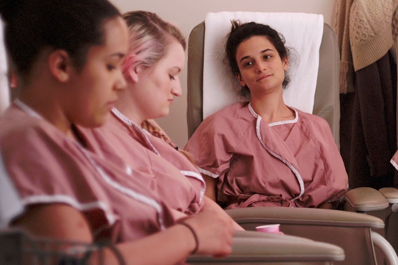 Dans "Obvious Child", Jenny Slate tombe enceinte après avoir couché avec un inconnu, et décide d'avorter