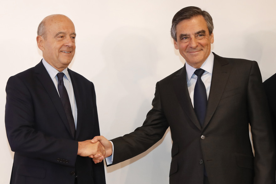 Alain Juppé et François Fillon au soir du second tour de la primaire de la droite, le 27 novembre 2016