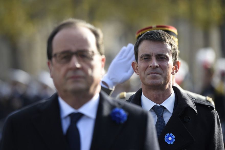 Manuel Valls et François Hollande à Paris, le 11 novembre 2015