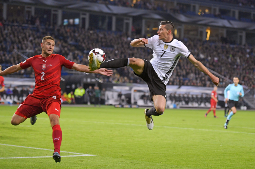 Julian Draxler sous les couleurs de l'Allemagne en octobre 2016