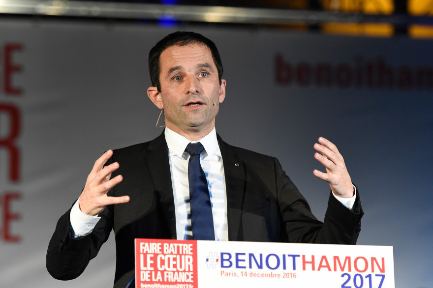 Benoît Hamon en meeting à Paris, le 14 décembre 2016