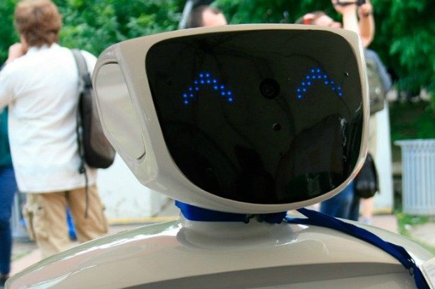 Le robot Promobot IR77