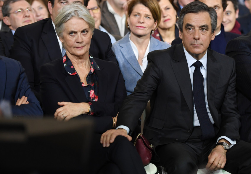 Penelope Fillon et son mari François, au meeting de ce dernier à la Villette, au meeting de ce dernier dimanche 29 janvier 2017