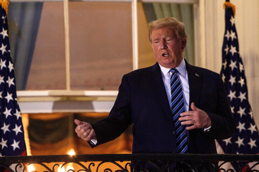 Donald Trump, président des États-Unis, le 5 octobre 2020 lors de son retour à la Maison Blanche