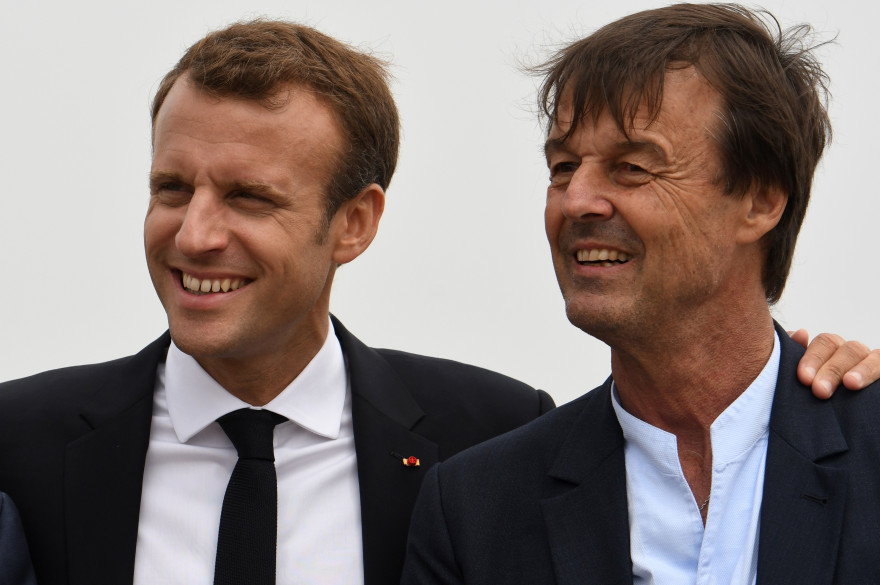 Emmanuel Macron et Nicolas Hulot en juin 2018 à Plévenon (Côtes-d'Armor)