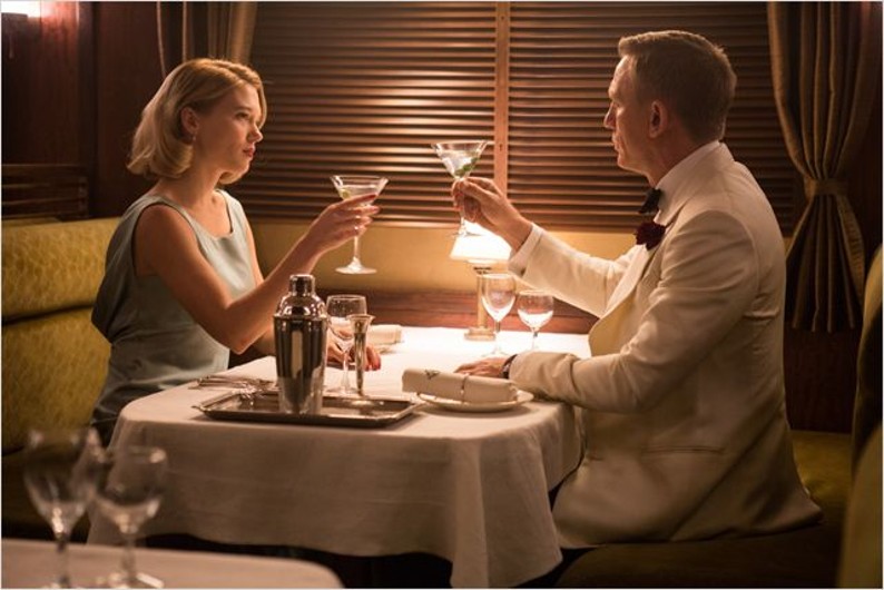 Léa Seydoux et Daniel Craig forment un duo plein d'alchimie dans Spectre