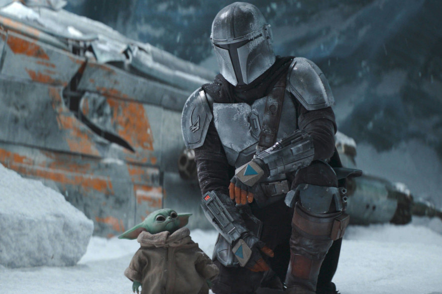 Mando et Baby Yoda, bloqués sur une planète gelée