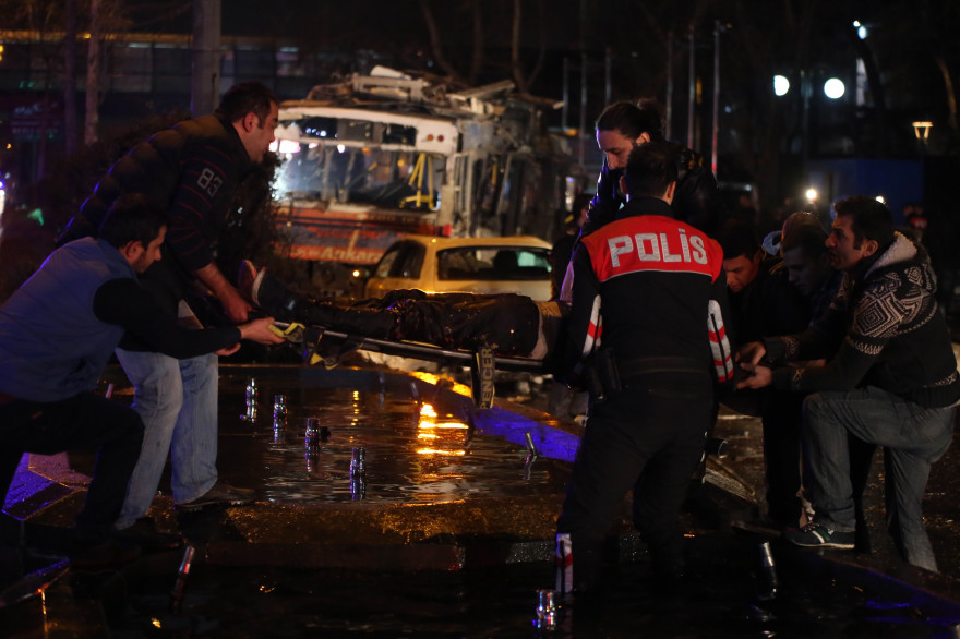 Un attentat à la voiture piégée à Ankara a fait au moins 25 morts et 75 blessés