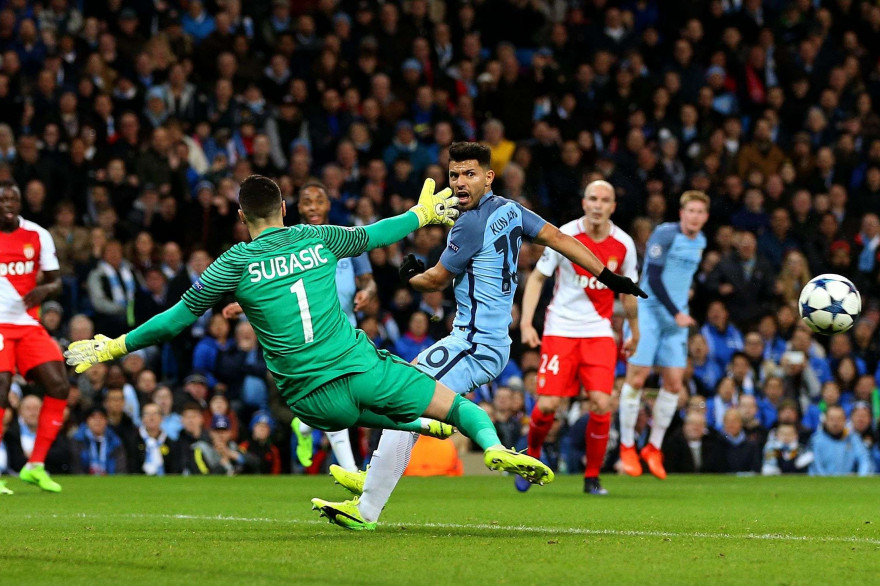 Serge Agüero, buteur face à Danijel Subasic le 21 février 2017