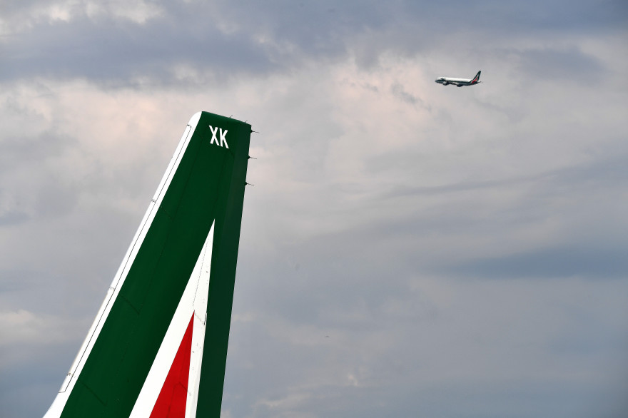 Un avion à l'aéroport de Rome (illustration)