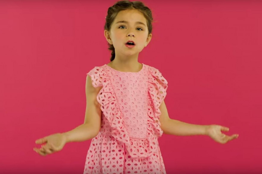 Valentina fait partie des "Kids United Nouvelle Génération" et a gagné l'Eurovision junior 2020