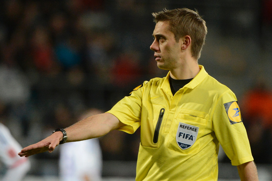 Clément Turpin est le seul arbitre français a avoir officié lors de l'Euro 2016