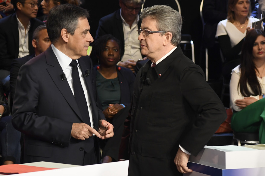 François Fillon et Jean-Luc Mélenchon sur le plateau du "Grand Débat", le 4 avril 2017.